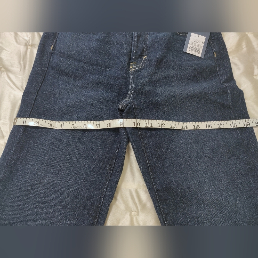 NWT Universal Thread Jeans. - Picture 9 of 12